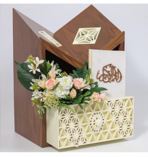 Picture of Quran stand