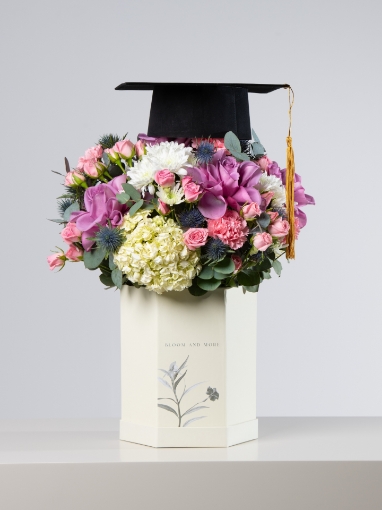 Picture of Graduate vase