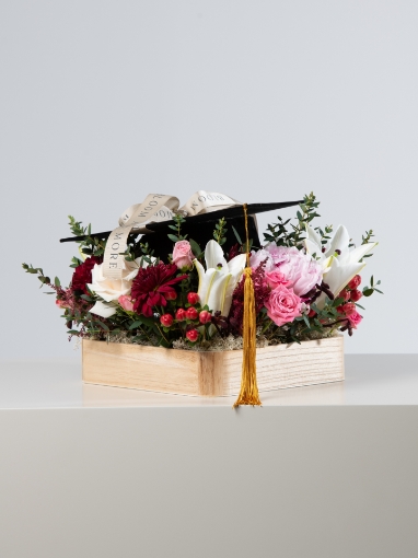 Picture of Graduation tray 