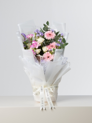 Picture of Tiara  bouquet 