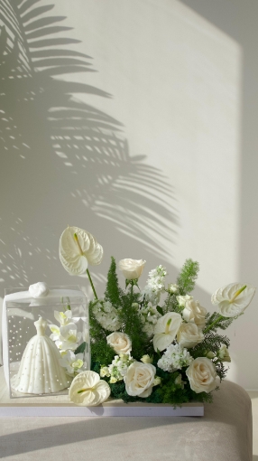 Picture of Bridal candle tray 